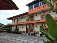 Penginapan Intan Bandara Hotel a Kasang
