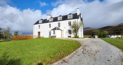 Inchnadamph Explorers Lodge Hotels in 