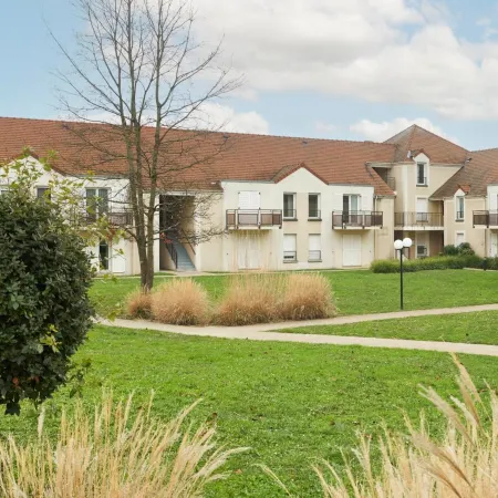 Zenitude Hôtel Résidences Roissy Village