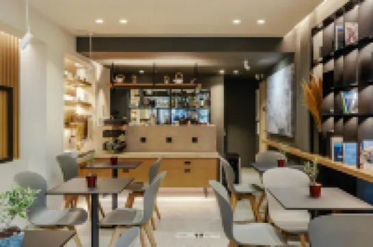 アーバン フレーム プラカ