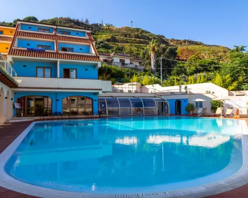 Hotel Tropis Hôtels à : Tropea
