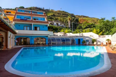 Hotel Tropis Hotels in 