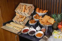 Byblos Hotel - servizio colazione