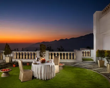 Jaypee Residency Manor Hotels in Mussoorie