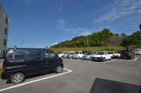 Isahaya Daiichi Hotel - parking