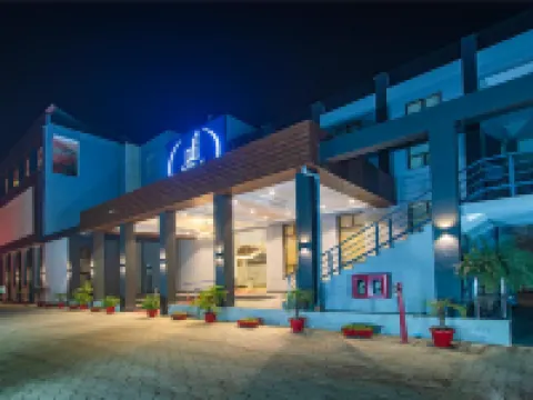 Tdi Club Retreat Hotels in Mohali