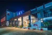 Tdi Club Retreat Hotels in Mohali