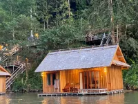 Nongkhiaw the Float House