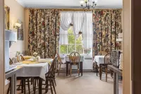 The Lansdowne - Homestays