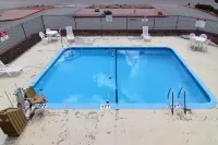 Motel 6 Gallup, NM - Pools