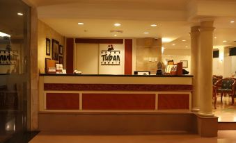 Resor Tuban Tropis