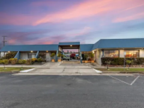 Amaroo Motel Hotels in Tumut