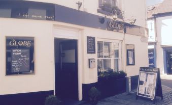 The Globe Inn