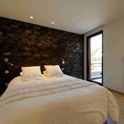 The One Apartments Rooms