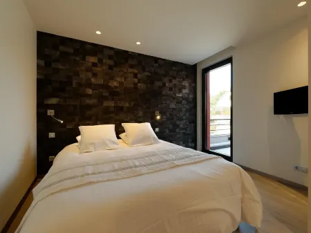 The One Apartments Отели в г. Зеленбер