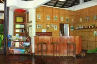 Tadlo Lodge - ที่มีบาร์
