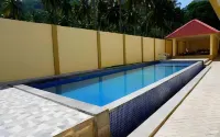 Hotel Luansa Klui - Pools