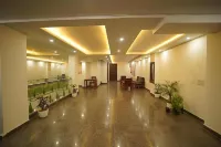 Lime Tree 2 BHK Serviced Apartment Golf Course