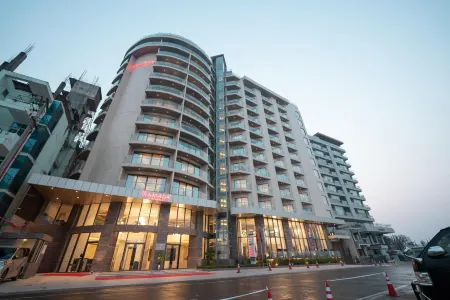 Ramada by Wyndham Cox's Bazar Kolatoli Beach Отели рядом с достопримечательностью «Kolatoli Beach Cox's Bazar»