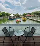 Floating Glamping Hotels in Sleman