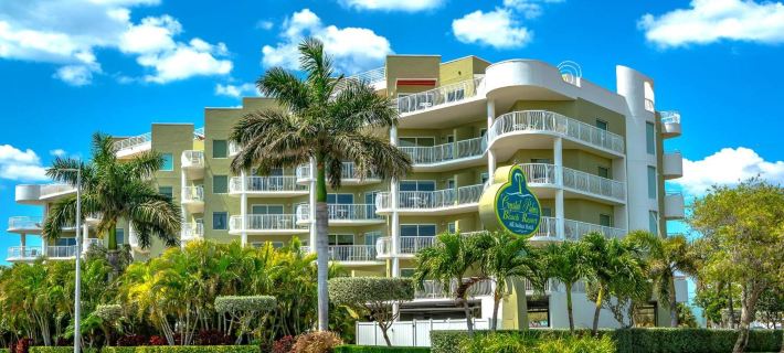 Crystal Palms Beach Resort Hotels in Pinellas County