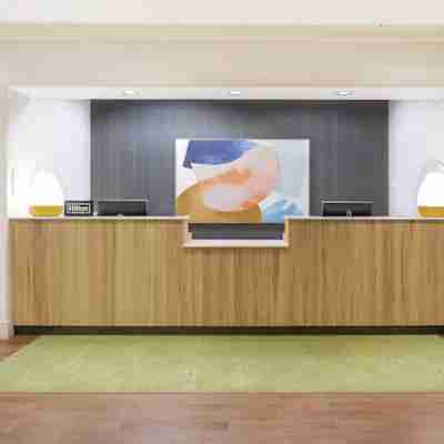 Spark by Hilton Montreal Brossard Others