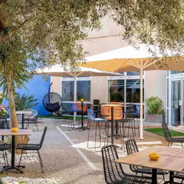 ibis Styles Perpignan Centre Gare Отели рядом с достопримечательностью «Romanesque Sculpture Center»