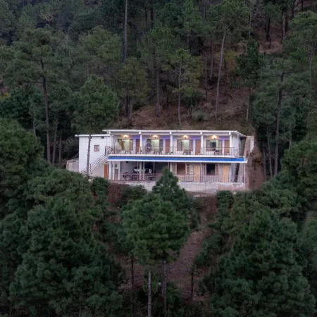 Splendid Retreat Homestsy Kasauli