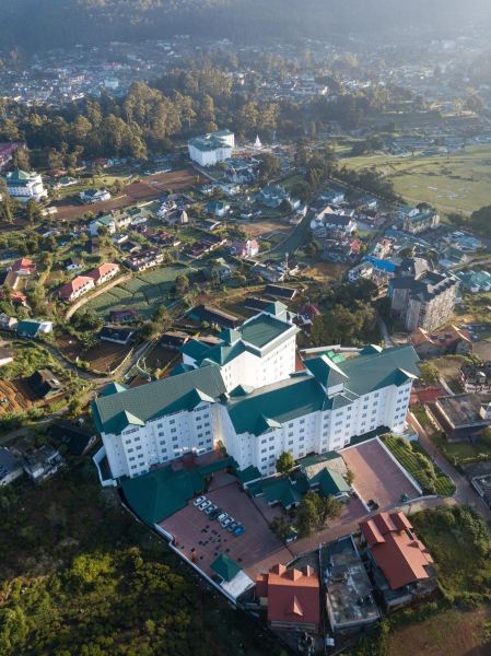 Araliya Red - Budget Friendly - Where You Find Stunning 360 Panoramic View of Nuwara Eliya