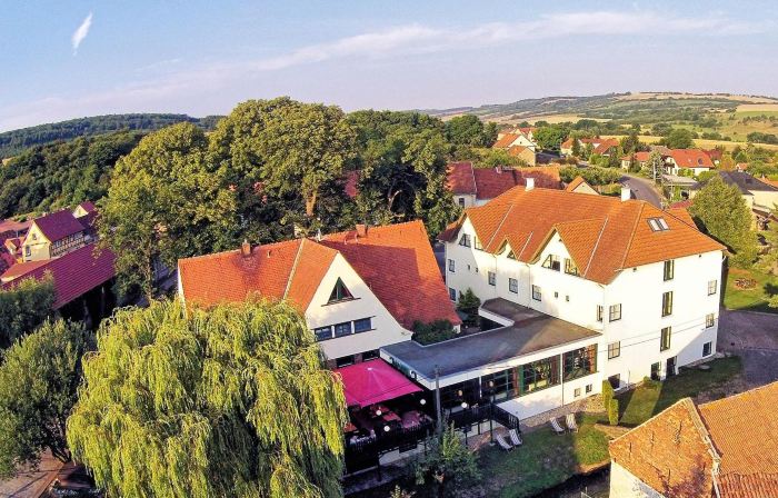 Hotel & Restaurant 5 Linden
