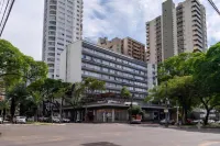 Hotel Deville Prime Maringá - 4-Star