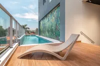 ÚNICO - Stay & Residences by Ava - piscina
