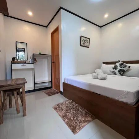 Islanders Inn Coron