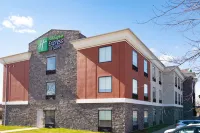 Holiday Inn Express & Suites CHESTER-MONROE-GOSHEN by IHG Hotels in Orange County