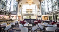 Hilton Los Angeles-Universal City Hotels in Studio City