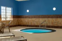 La Quinta Inn & Suites by Wyndham Dumas - Hot Tub