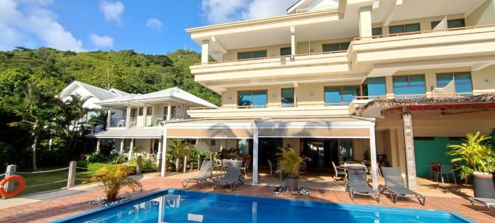 Crown Beach Hotel Seychelles Hotel di Mahe Island