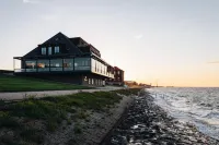 Fliegerdeich Hotel & Restaurant فنادق في فيلهلمسهافن
