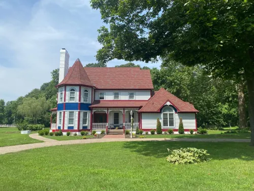 Apple Crest Inn فنادق في Gentry