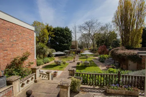 Cley Hall Hotels in Long Sutton