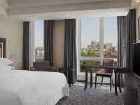 SheratonPlaza Ufa Congress Hotel فنادق في أوفا