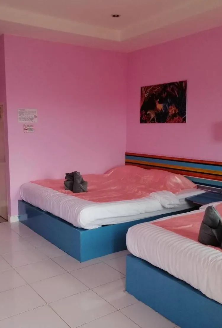 ห้องพักได้ 4 คนพร้อมลาน