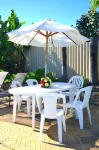 Palms Bed & Breakfast Hotels near Greenshank Park