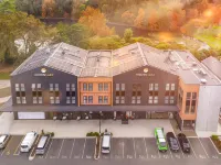 Hidden Lake Hotel & Apartments Hotels in 