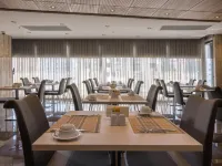 Fesa Business Hotel - Aamiainen