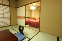 Imakuni Ryokan - Pysäköinti