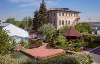 Svyatogor 무롬 호텔