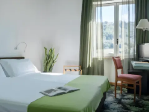 LH Hotel Arca Street Art Hotéis em Spoleto