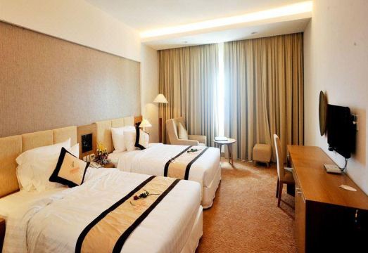 메콩 로지 리조트 수영장