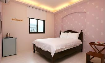 Meet Love at Pacific Ocean Turtle Island Bed and Breakfast